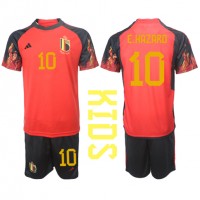 Camiseta Bélgica Eden Hazard #10 Primera Equipación Replica Mundial 2022 para niños mangas cortas (+ Pantalones cortos)